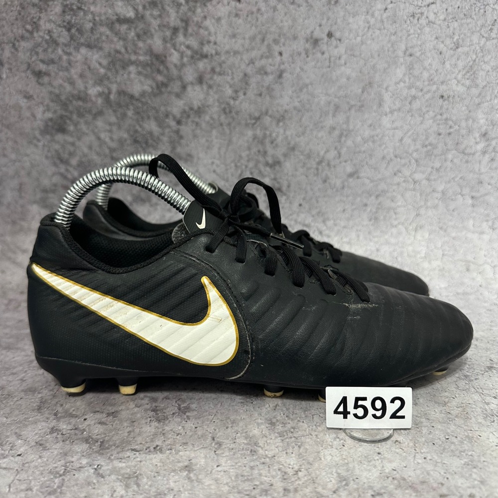 Nike Tiempo Rio IV FG Mens 7 Black Soccer Cleats 897759-002 Firm Ground Football